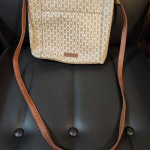 Fossil Elegant Cream and Brown Shoulder Bag